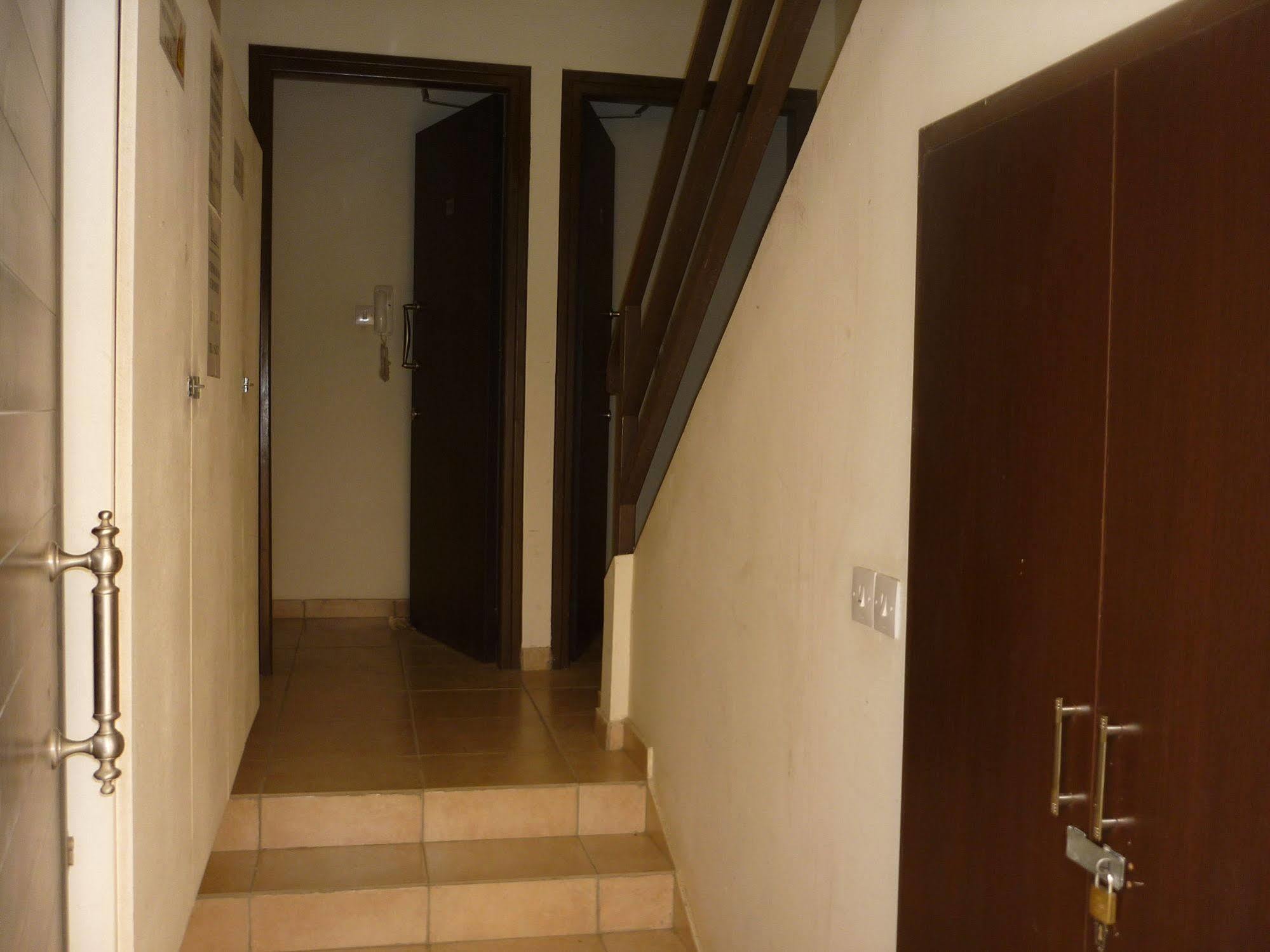 Tseri Budget Residences Nicosia Exterior foto